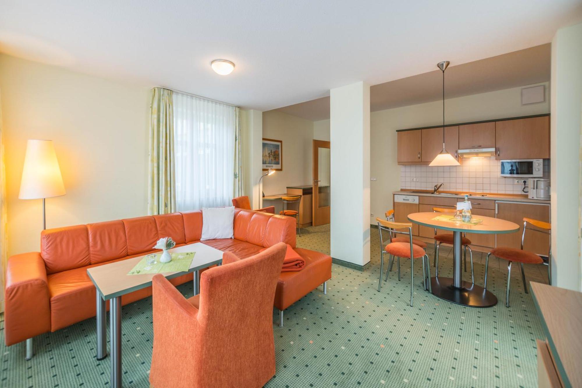 Am Weststrand Aparthotel Кюлунгсборн Экстерьер фото