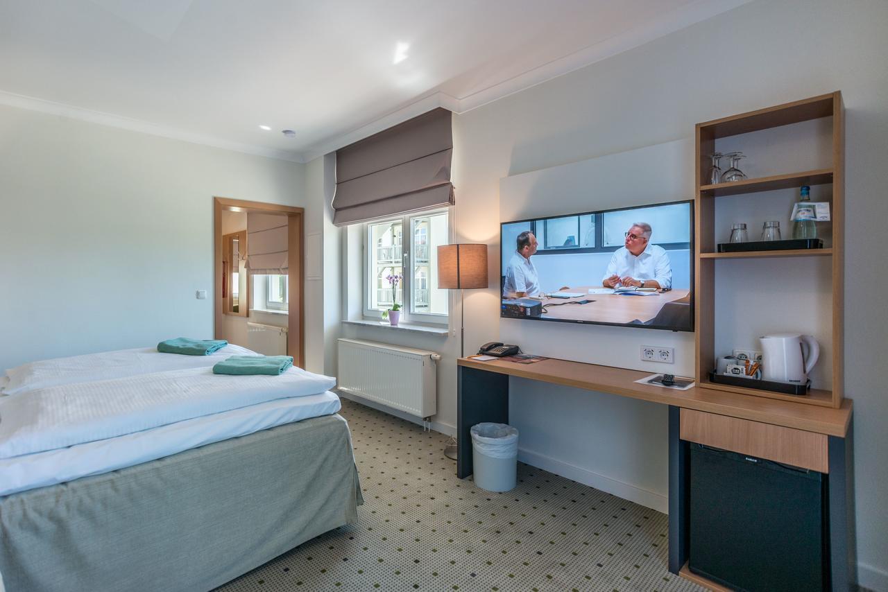 Am Weststrand Aparthotel Кюлунгсборн Экстерьер фото