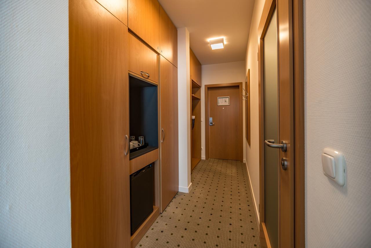 Am Weststrand Aparthotel Кюлунгсборн Экстерьер фото